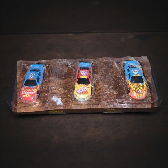5 Sealed Nascar Petty GM Tribute Cereal Promo Cars Cheerios Reeses Complete Set - Picture 3 of 6